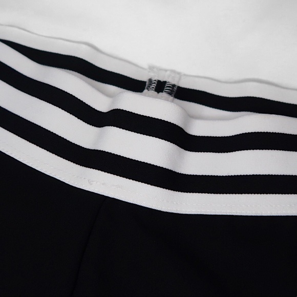 Marika | NWOT* Black Striped Leggings - Picture 2 of 4